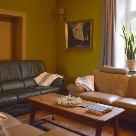 Aux 4 Saules De 4 Wilgen Bed and Breakfast Modave Exteriör bild