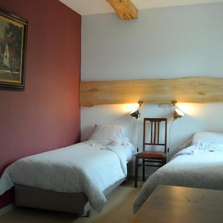 Aux 4 Saules De 4 Wilgen Bed and Breakfast Modave Exteriör bild