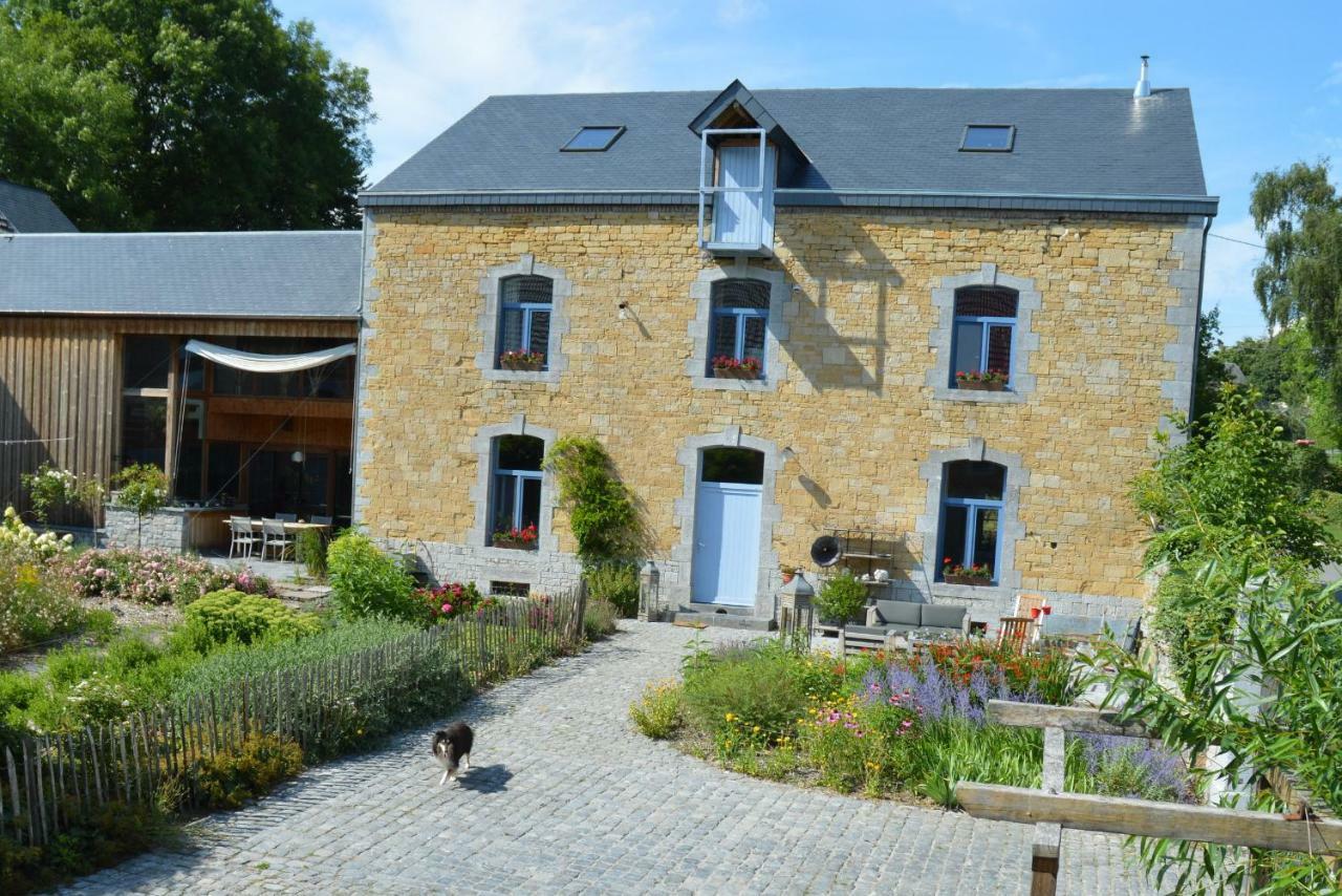 Aux 4 Saules De 4 Wilgen Bed and Breakfast Modave Exteriör bild